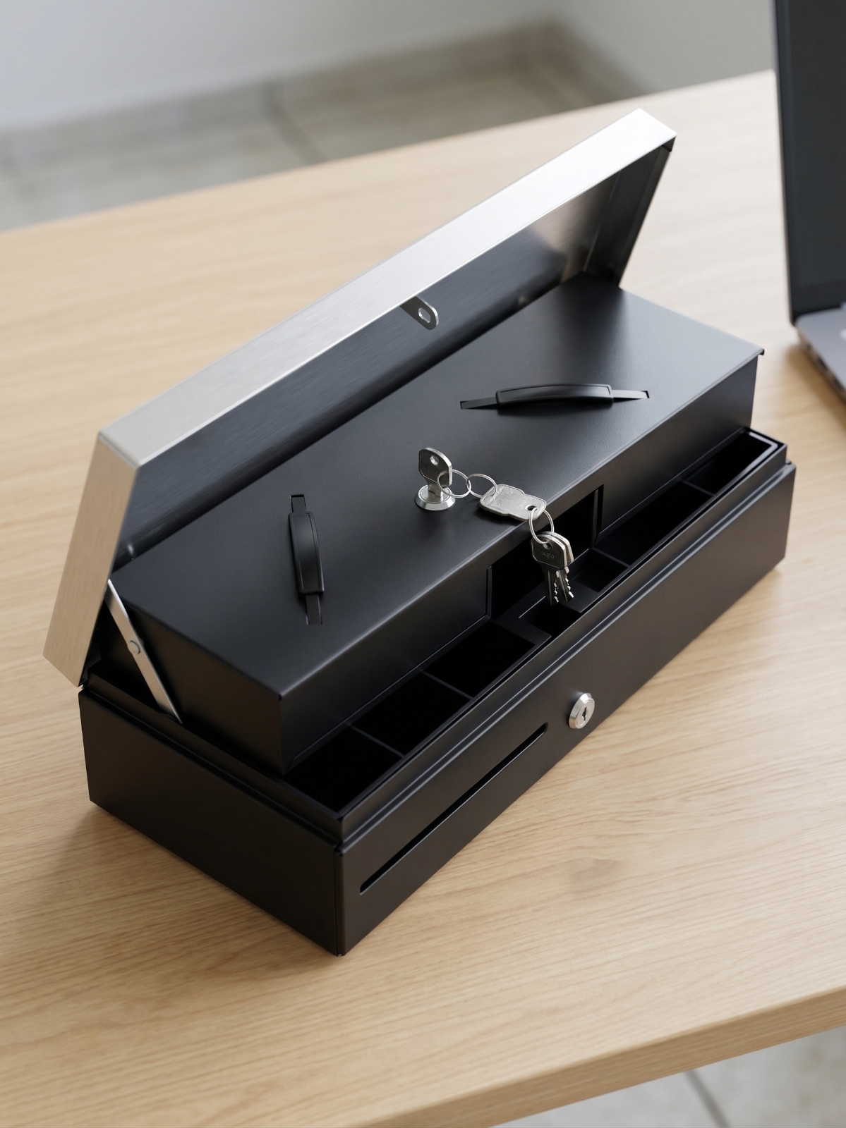 Exklusive Profi-Kassenschublade mit Doppel-Deckel-System RJ11/12 Seriell